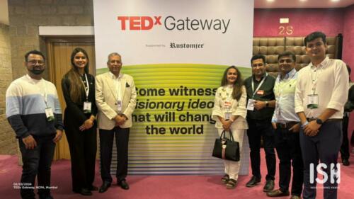 Mr. Alok Kejriwal with our awesome team, at the 'TEDX Gateway' event!